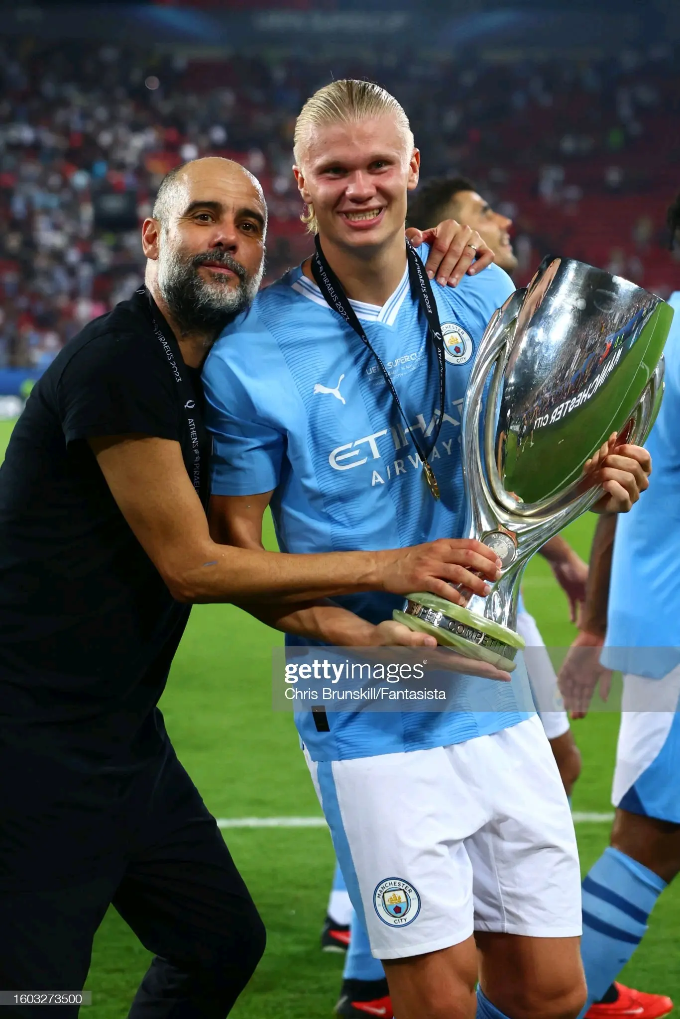 米兰官网离谱！多特蒙德围绕全明星赛更衣室发声洛杉矶湖人队长鼓劲备战社区盾，塞维利亚回应争议备战CBA季后赛的简单介绍